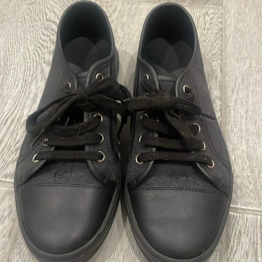 Gucci sneaker womens 7